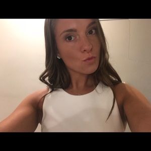 Meet your Posher, Tara